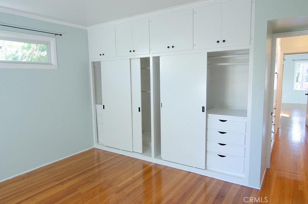 3672 Grayburn Road Pasadena, CA 91107 - Photo 14 of 31 Main house Bed1