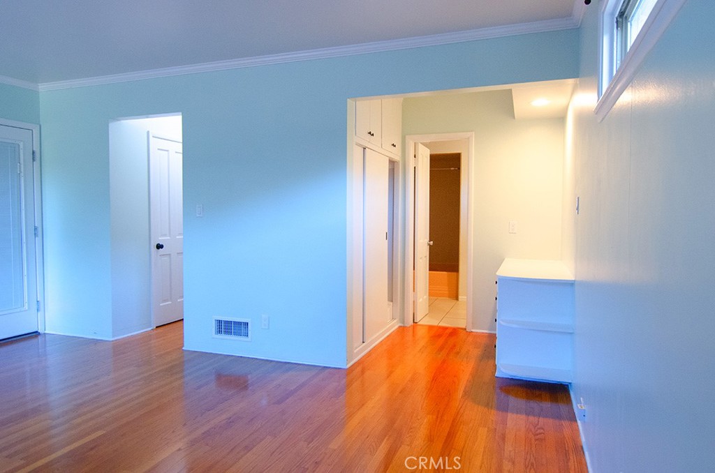 3672 Grayburn Road Pasadena, CA 91107 - Photo 18 of 31 Main house Bed2