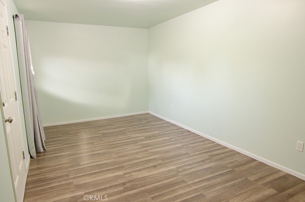 3672 Grayburn Road Pasadena, CA 91107 - Photo 29 of 31 Rear unit bedroom