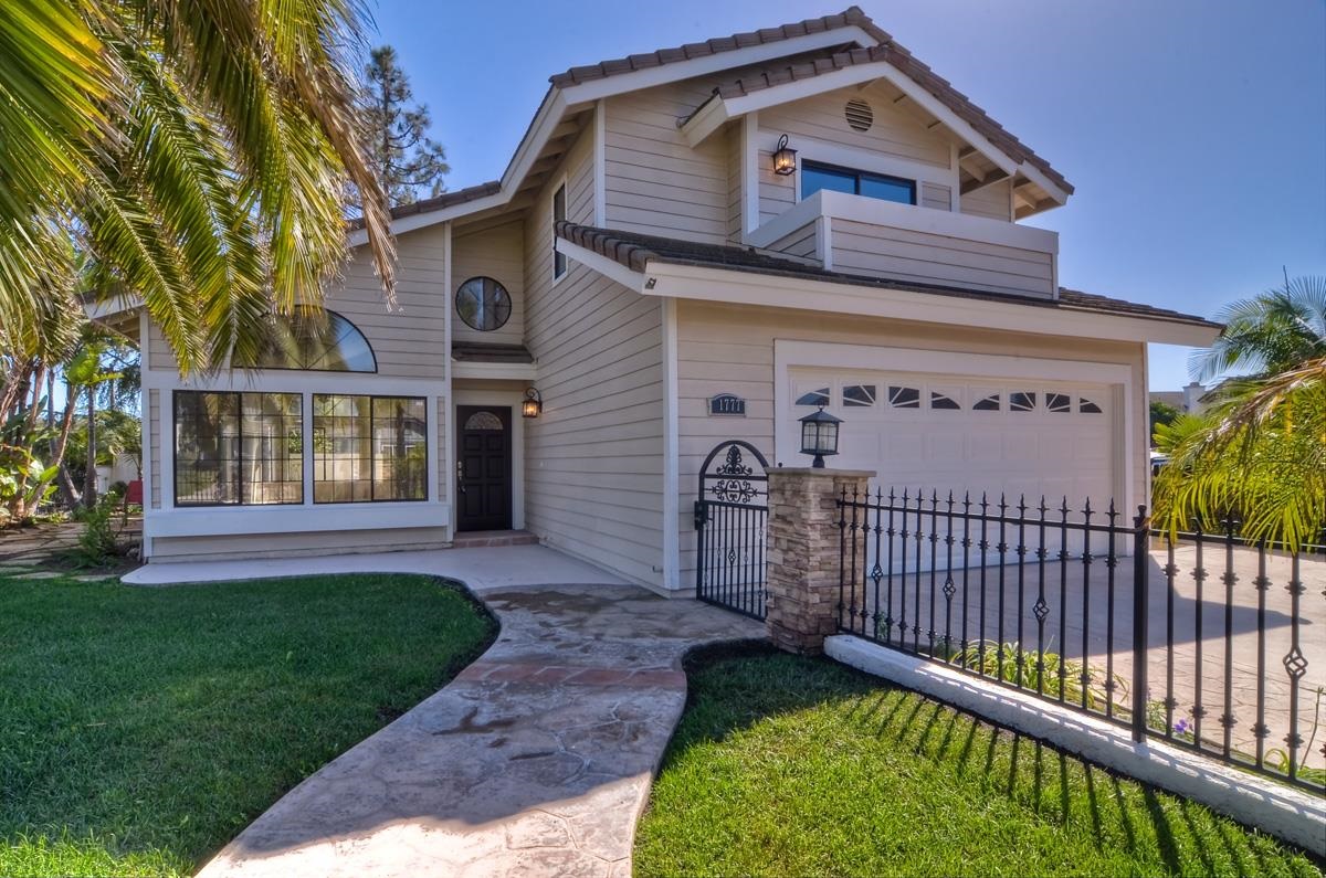 1777 Hawk View Drive Encinitas, CA 92024 - Photo 2 of 25