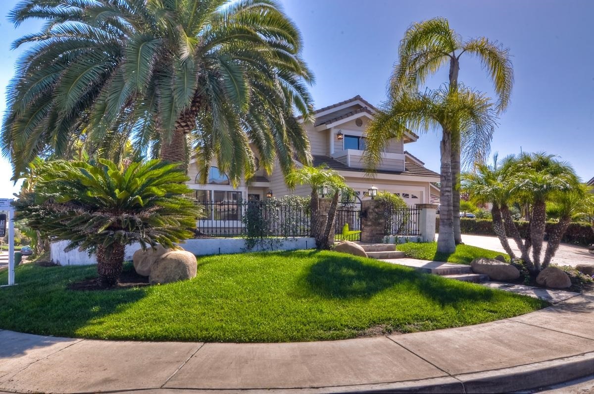1777 Hawk View Drive Encinitas, CA 92024 - Photo 4 of 25