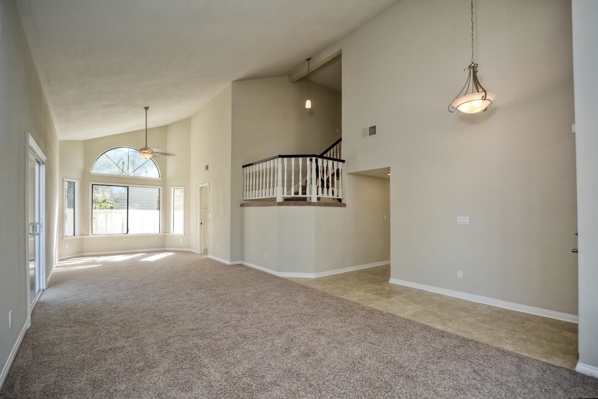 1777 Hawk View Drive Encinitas, CA 92024 - Photo 5 of 25