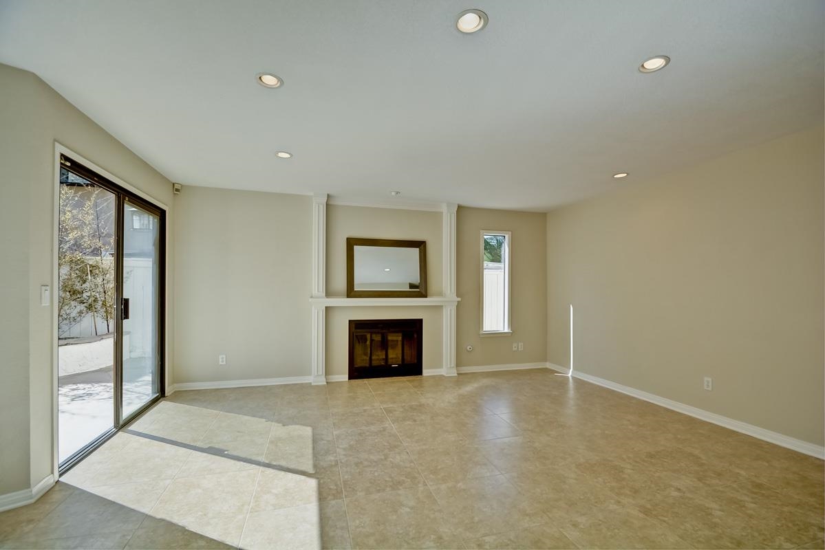 1777 Hawk View Drive Encinitas, CA 92024 - Photo 7 of 25