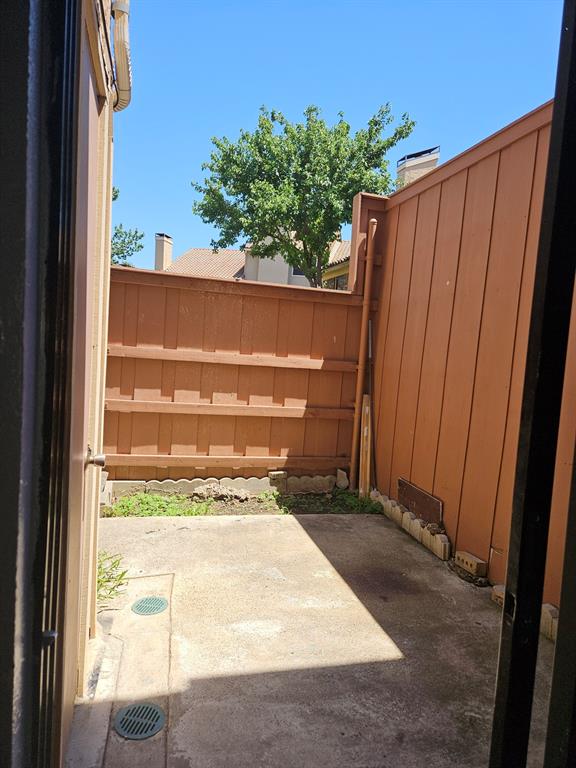 4260 Madera Road, Unit 2 Irving, TX 75038 - Photo 12 of 14
