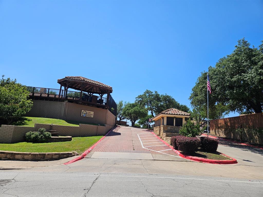 4260 Madera Road, Unit 2 Irving, TX 75038 - Photo 2 of 14