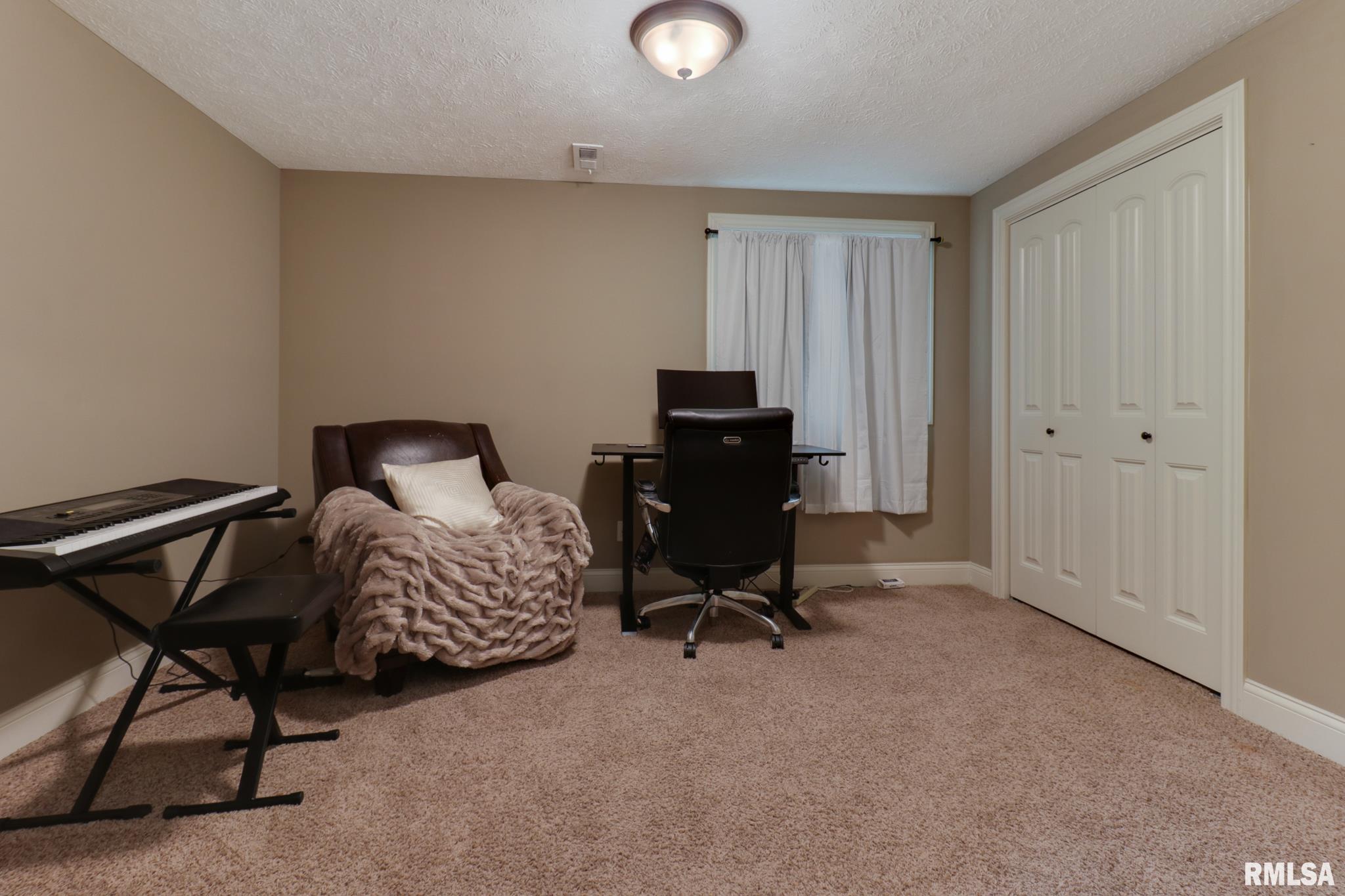1808 Pfitzer Road Normal, IL 61761 - Photo 35 of 42