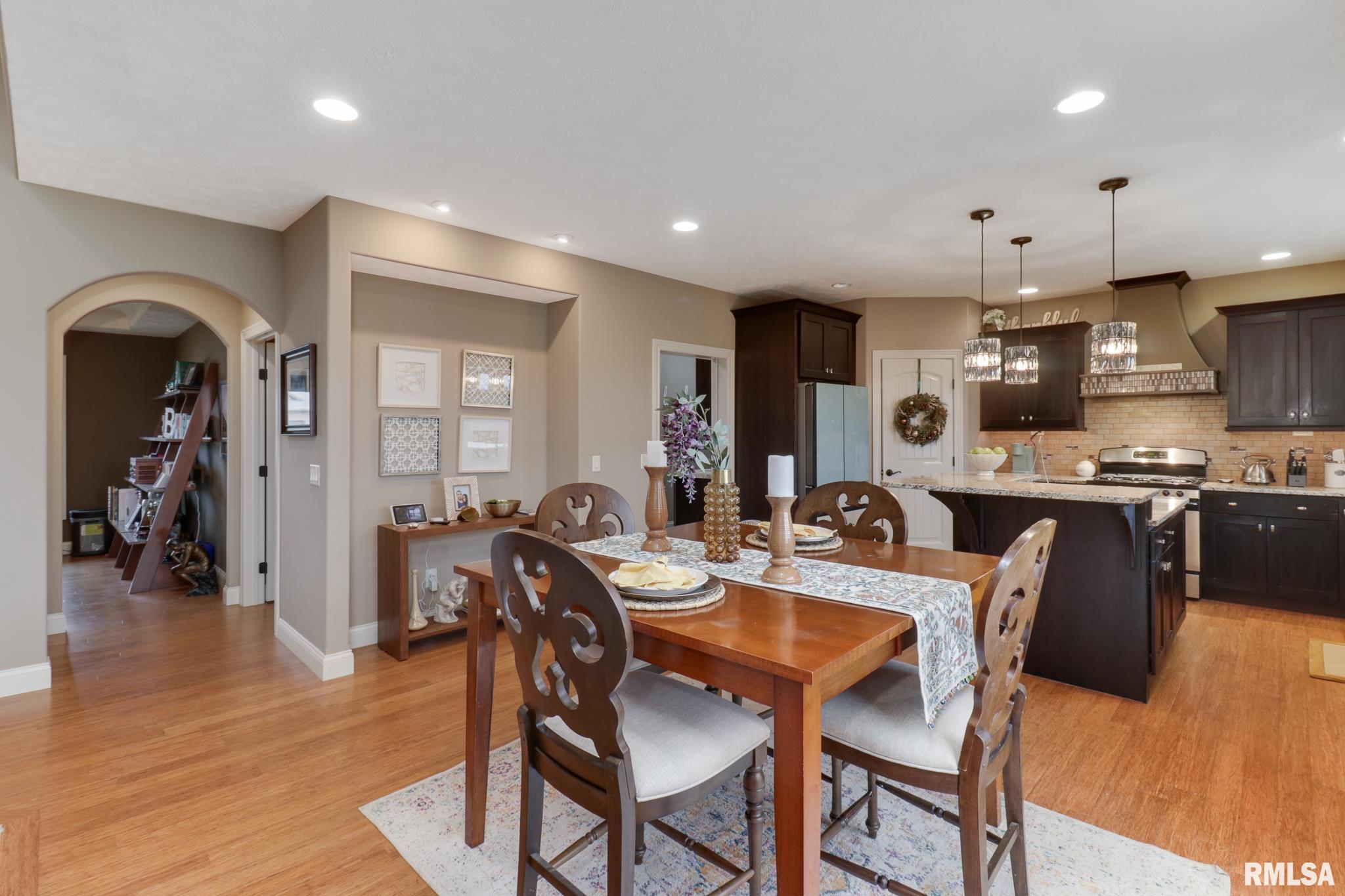 1808 Pfitzer Road Normal, IL 61761 - Photo 8 of 42