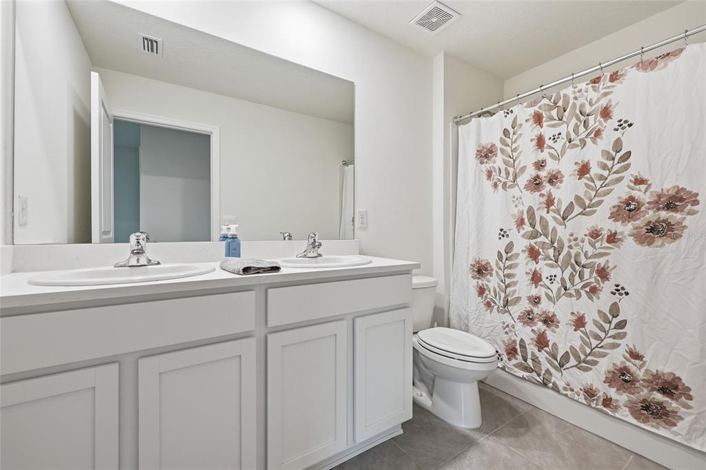 24706 Northwest 11th Place Newberry, FL 32669 - Photo 19 of 37