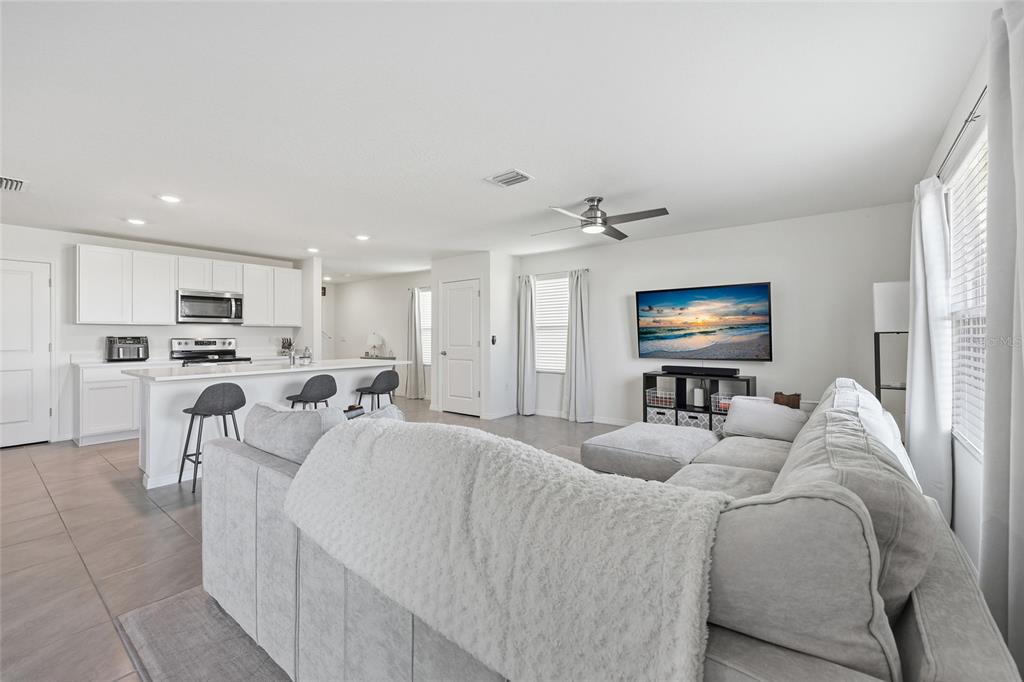 24706 Northwest 11th Place Newberry, FL 32669 - Photo 6 of 37