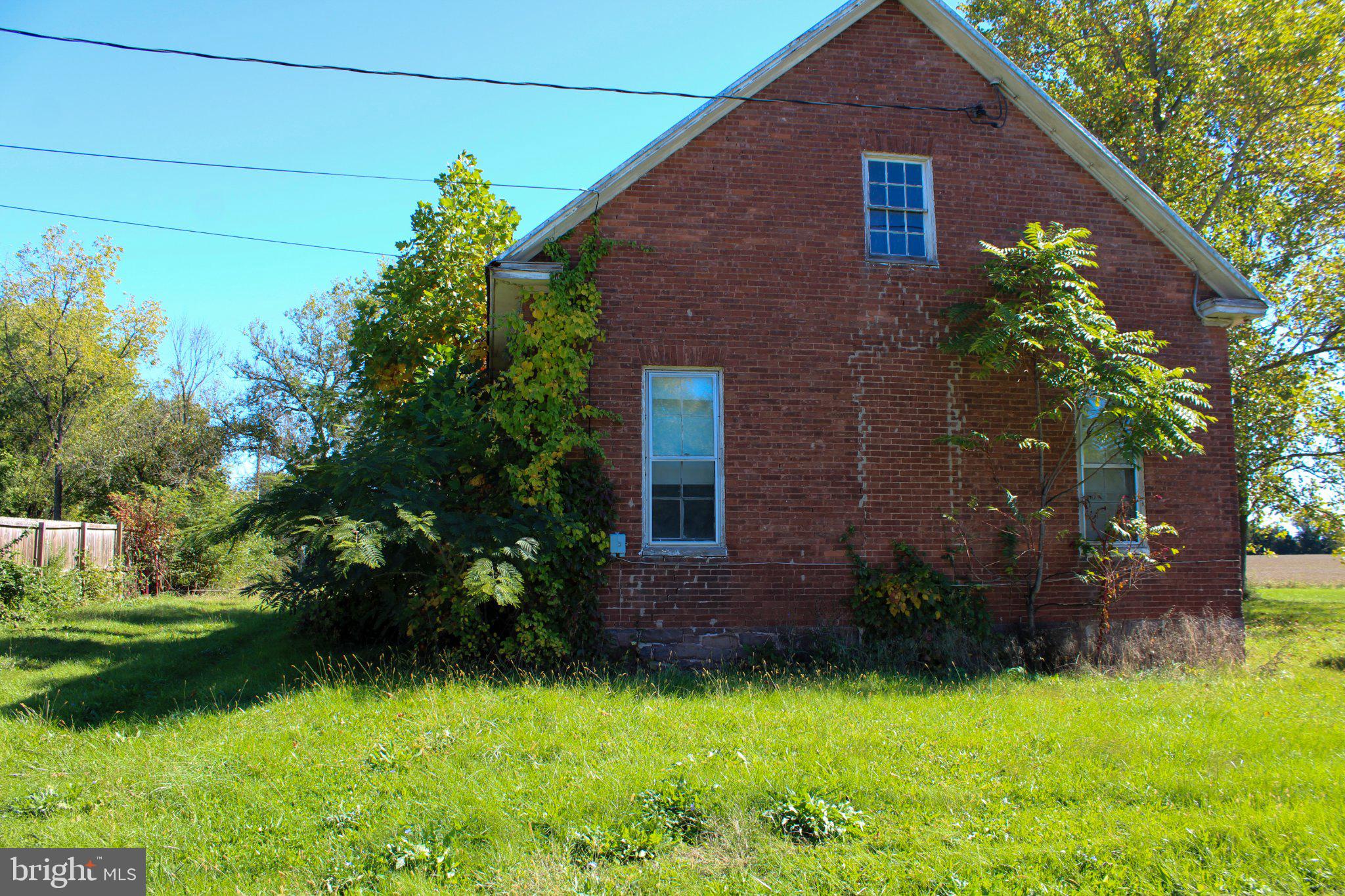5007 Harney Road Taneytown, MD 21787 - Photo 2 of 27 Gallery Image 2