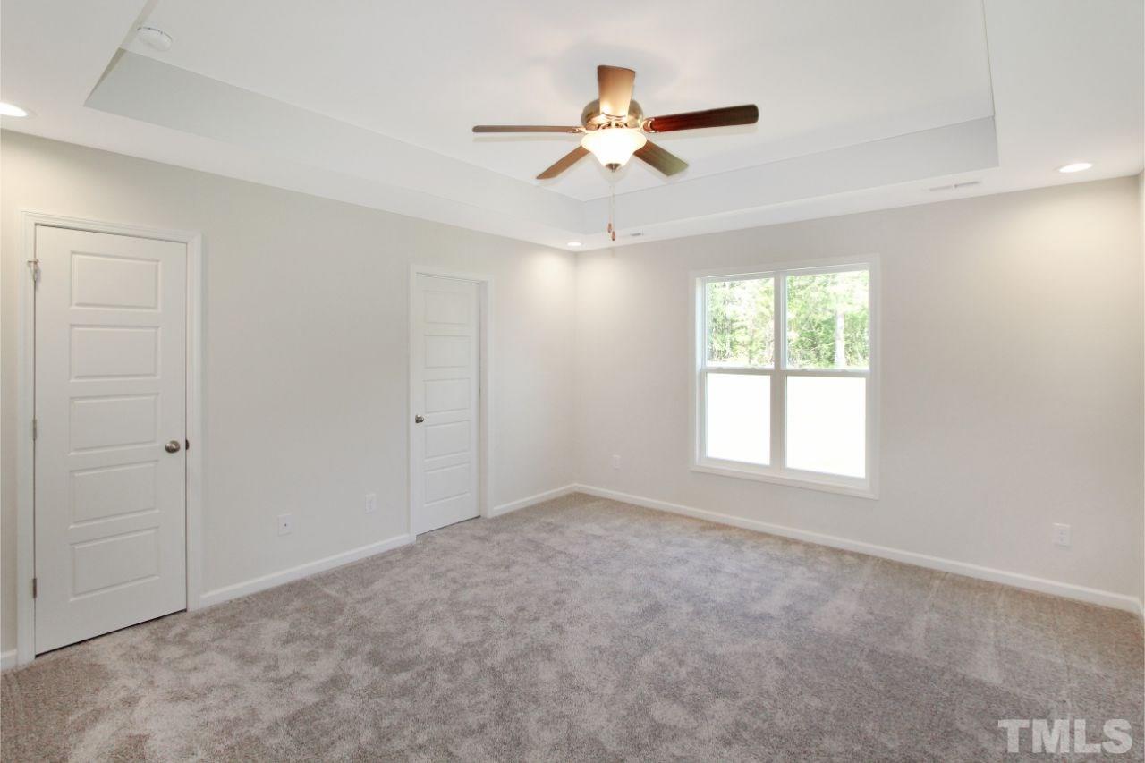 153 Haystack Lane Clayton, NC 27520 - Photo 12 of 30 Gallery Image 12