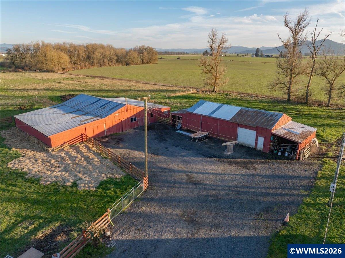33877 Red Bridge Road Southeast Albany, OR 97322 - Photo 7 of 50 Gallery Image 7