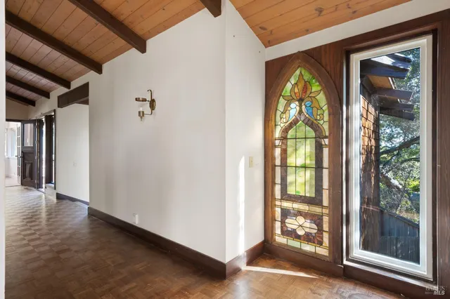 $1,588,000 | 69 Dunfries Terrace, San Rafael, CA 94901