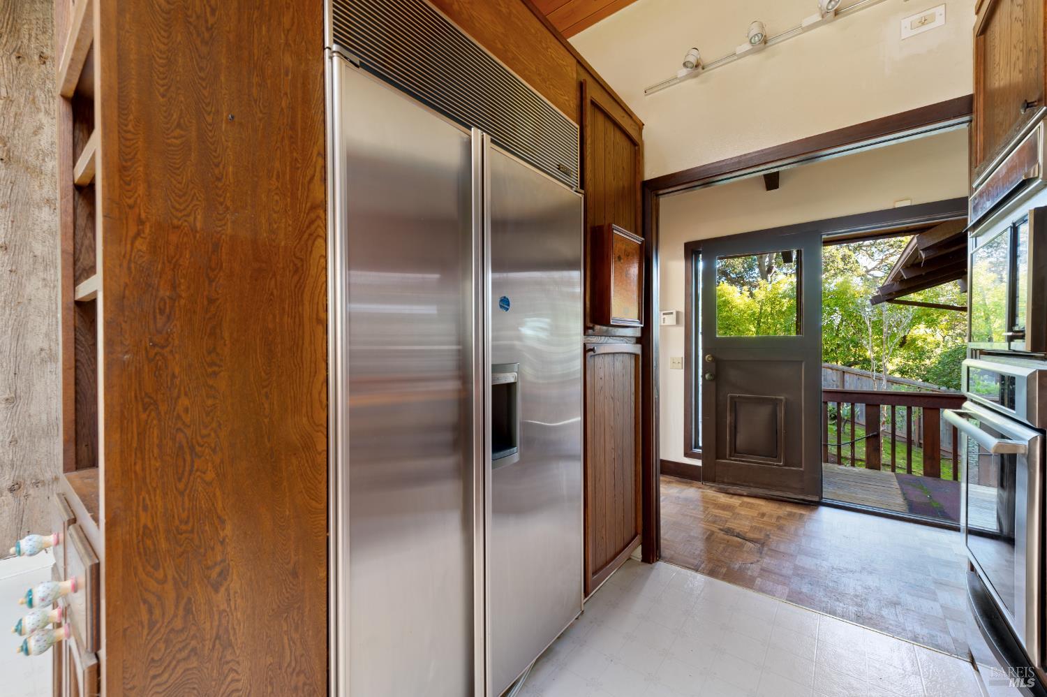 69 Dunfries Terrace San Rafael, CA 94901 - Photo 25 of 43