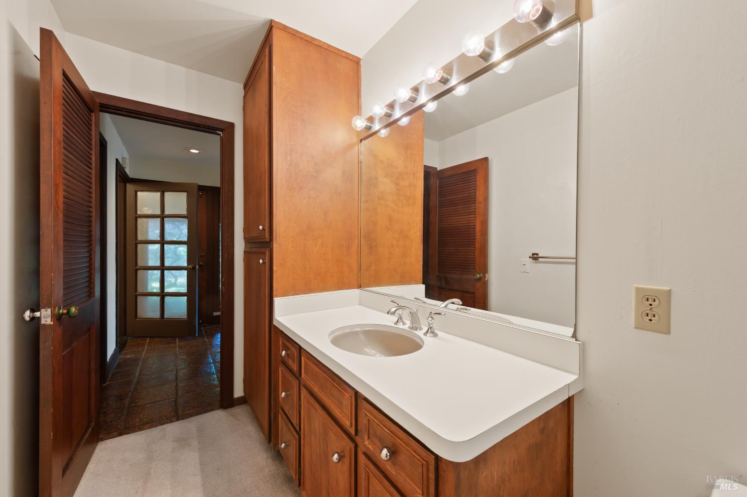 69 Dunfries Terrace San Rafael, CA 94901 - Photo 29 of 43