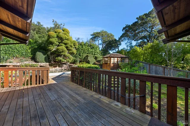 $1,588,000 | 69 Dunfries Terrace, San Rafael, CA 94901