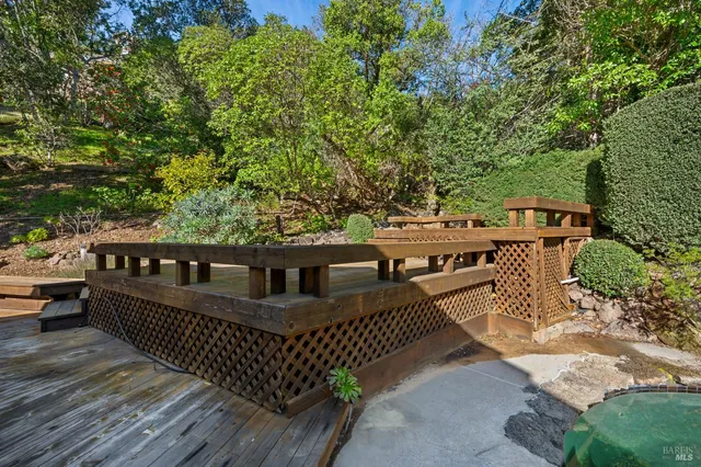 $1,588,000 | 69 Dunfries Terrace, San Rafael, CA 94901