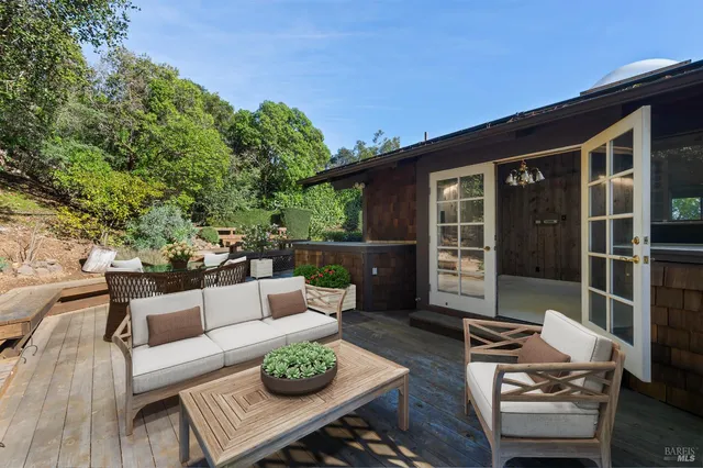 $1,588,000 | 69 Dunfries Terrace, San Rafael, CA 94901