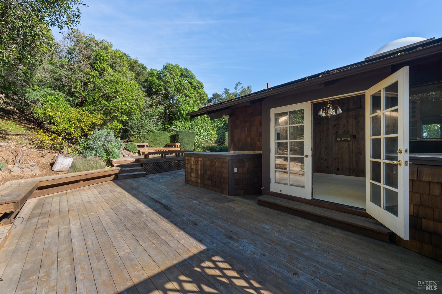 69 Dunfries Terrace San Rafael, CA 94901 - Photo 40 of 43