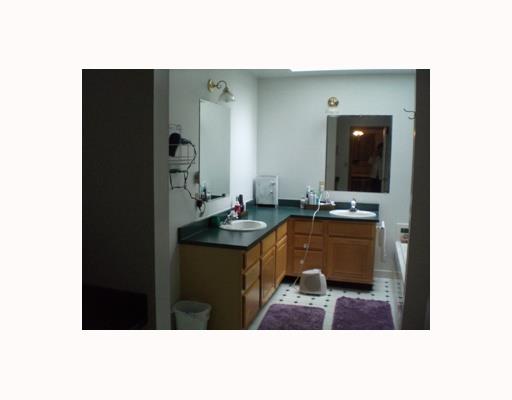 763 Rockdale Road Butler, PA 16002 - Photo 7 of 12 Master Bath/Spa. Master Bath with double sinks. Large walk in closet off bath.