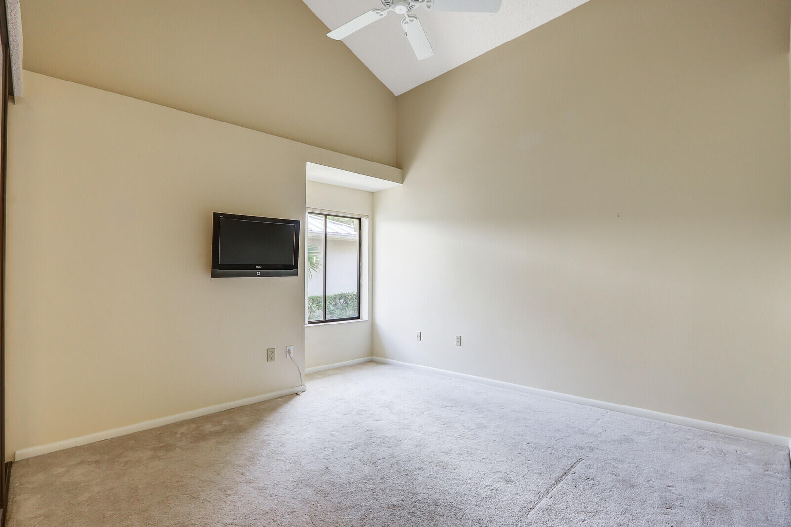 134 Ocean Pines Terrace Jupiter, FL 33477 - Photo 25 of 38 Second Bedroom