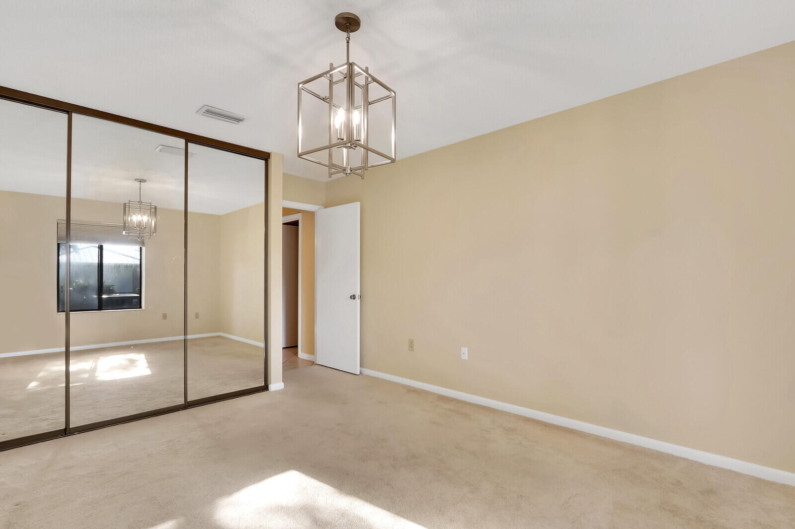 134 Ocean Pines Terrace Jupiter, FL 33477 - Photo 27 of 38 Third Bedroom