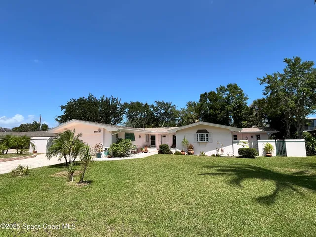 $3,200 | 530 Bahama Drive, Indialantic, FL 32903