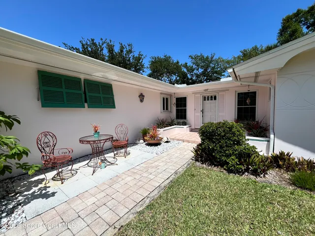 $3,200 | 530 Bahama Drive, Indialantic, FL 32903