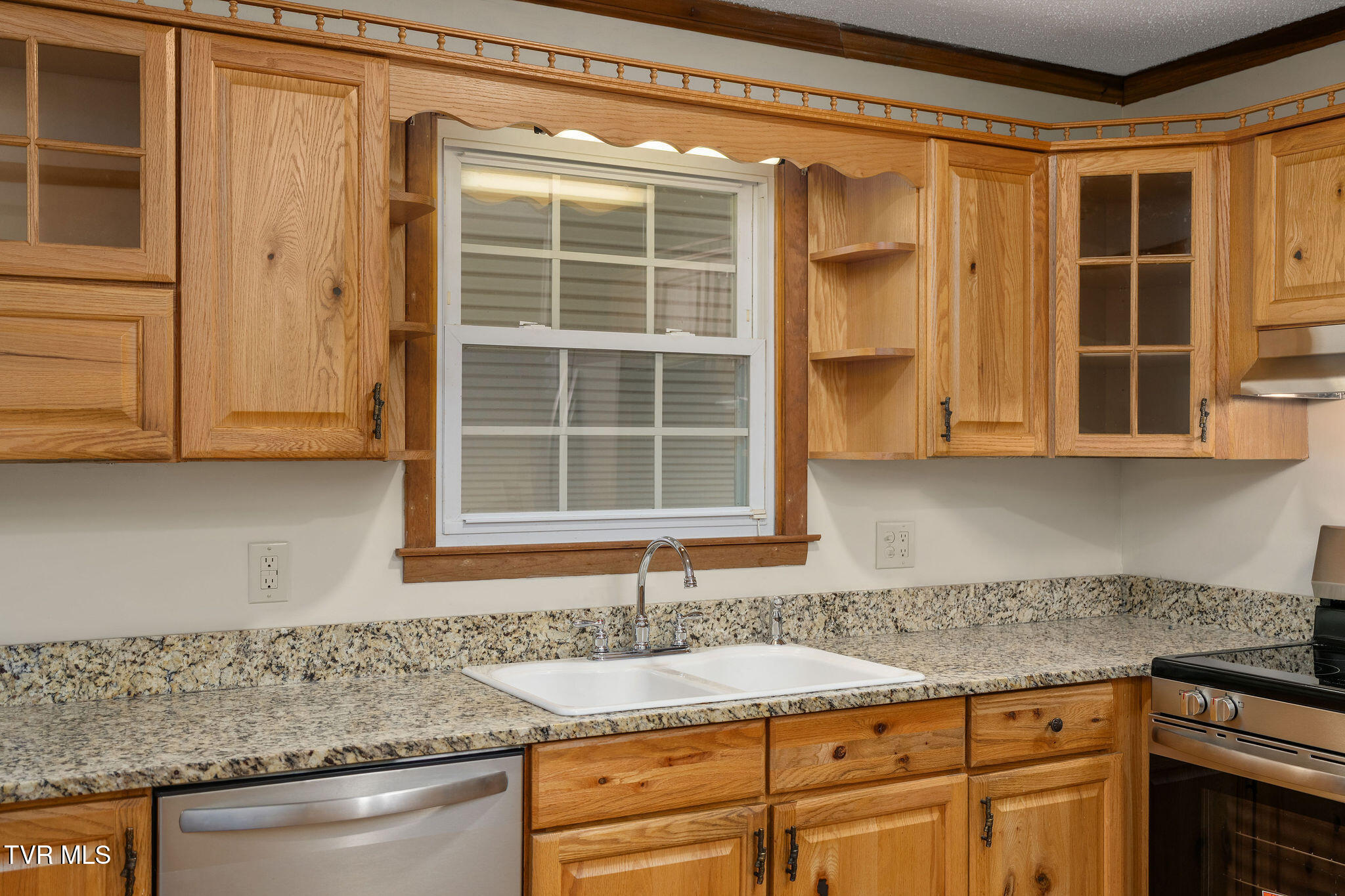 212 Mayflower Road Johnson City, TN 37601 - Photo 11 of 42 DSC00567