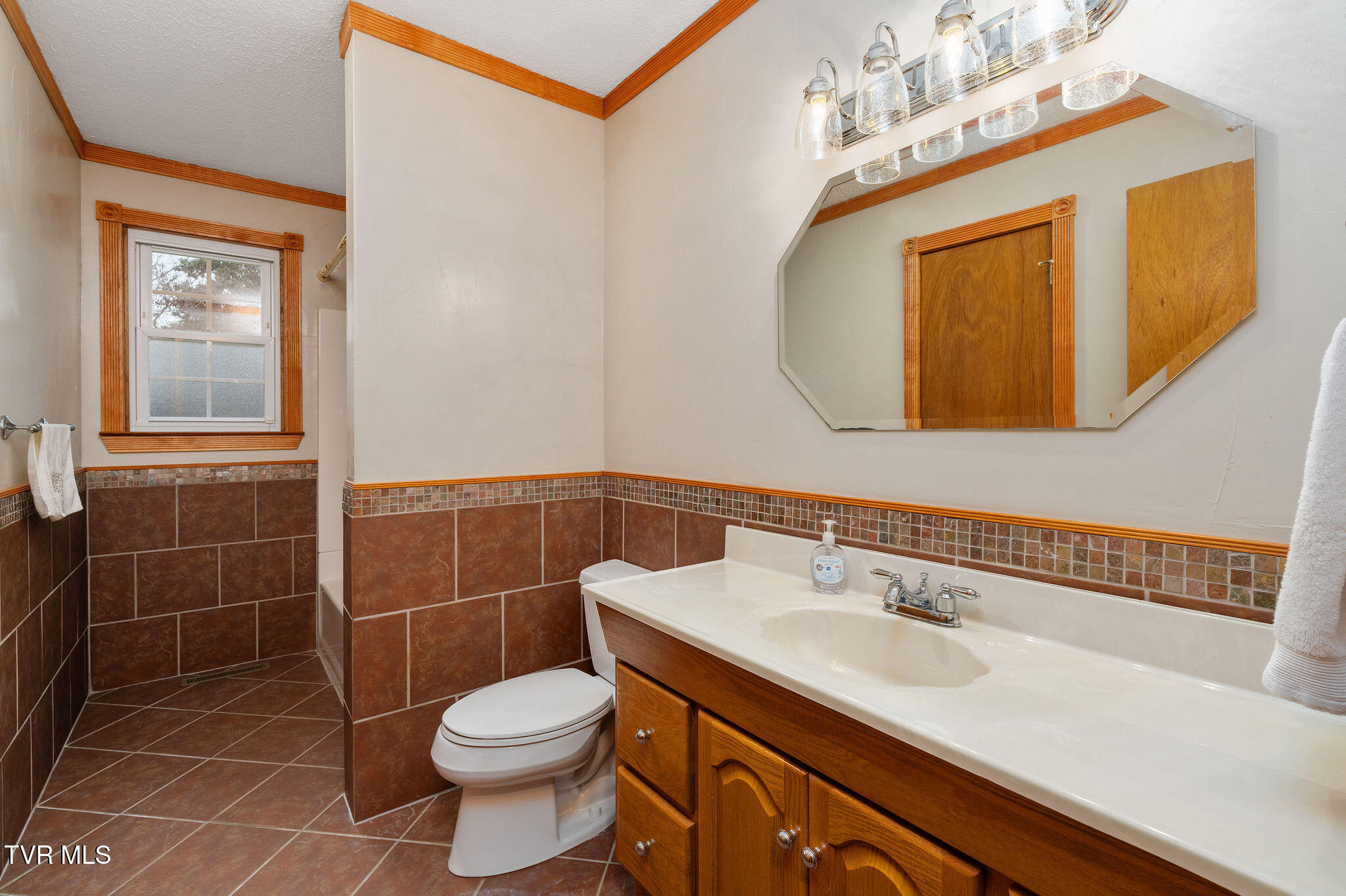 212 Mayflower Road Johnson City, TN 37601 - Photo 25 of 42 DSC00663