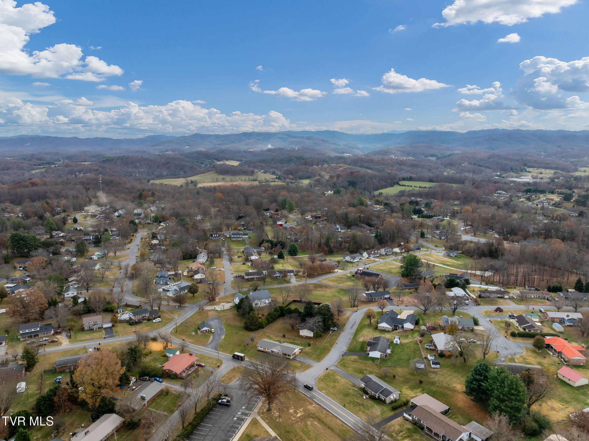 212 Mayflower Road Johnson City, TN 37601 - Photo 40 of 42 DJI_0237