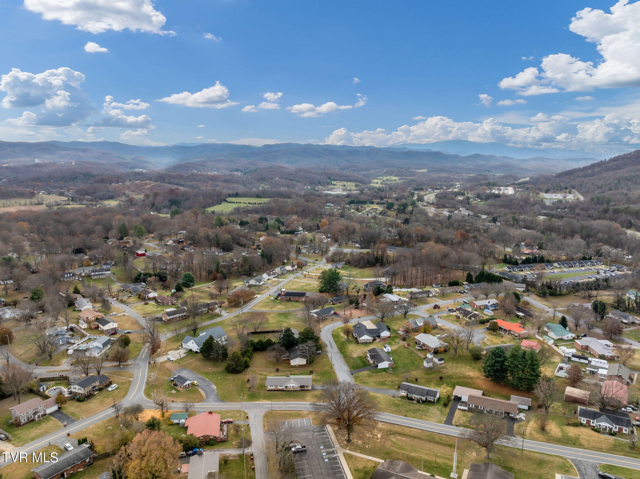 212 Mayflower Road Johnson City, TN 37601 - Photo 41 of 42 DJI_0232