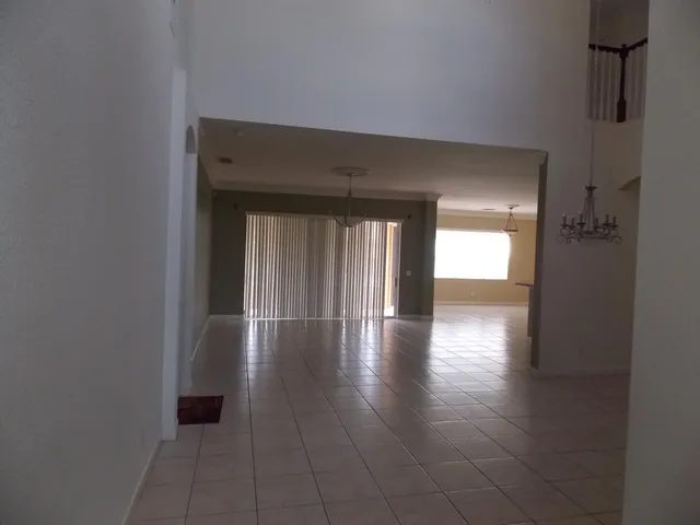 $3,300 | 323 Northwest Sheffield Circle, Port St. Lucie, FL 34983