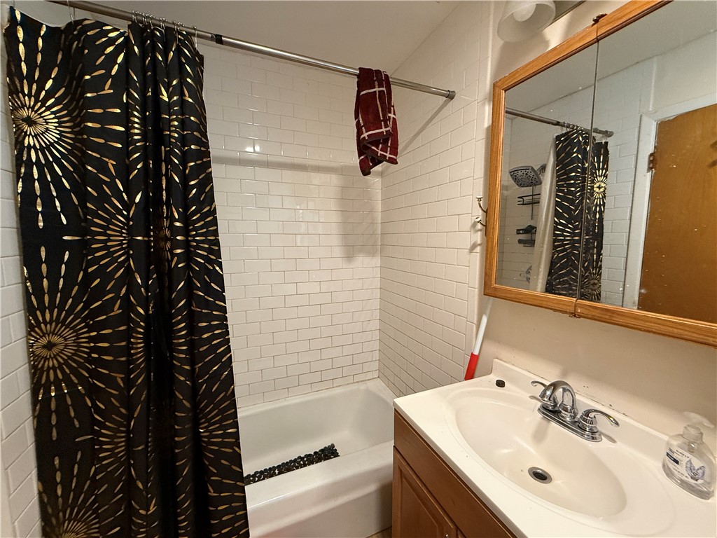 57 Arbutus Street Rochester, NY 14609 - Photo 27 of 31 Gallery Image 27