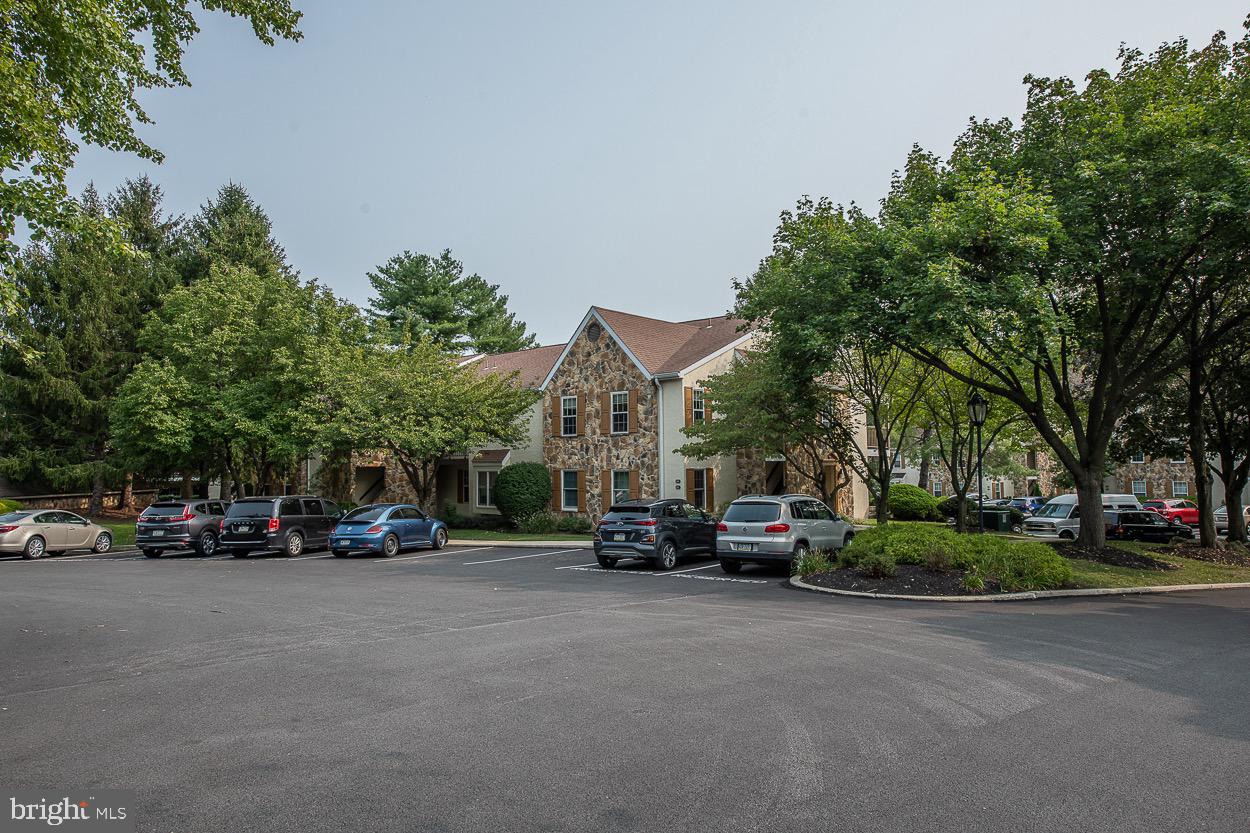 190 Valley Stream Lane Chesterbrook, PA 19087 - Photo 14 of 15 Gallery Image 14