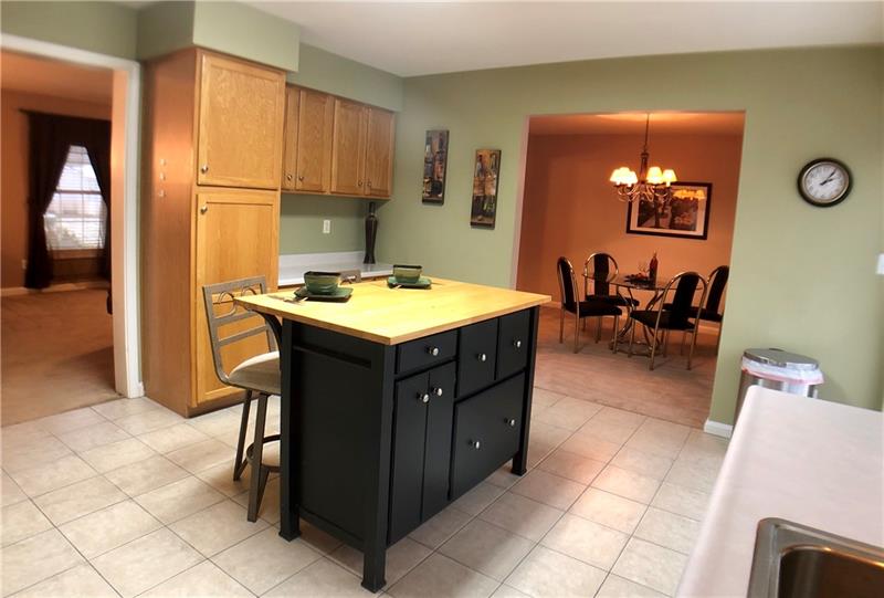 441 Whitestown Road Butler, PA 16001 - Photo 9 of 25 Spacious and nicely lit kitchen 20 x 13