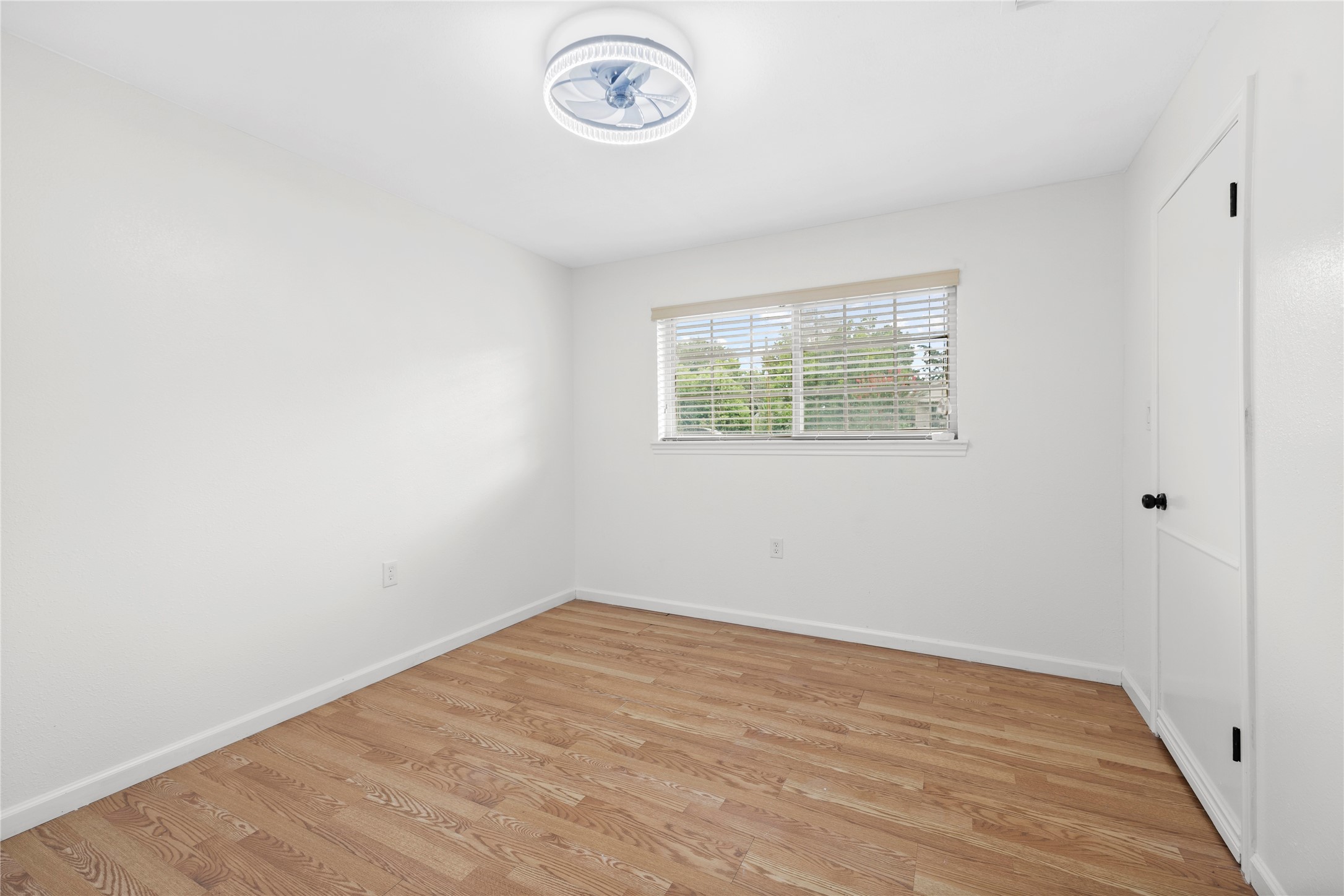 13902 Ambrose Street Houston, TX 77045 - Photo 34 of 50