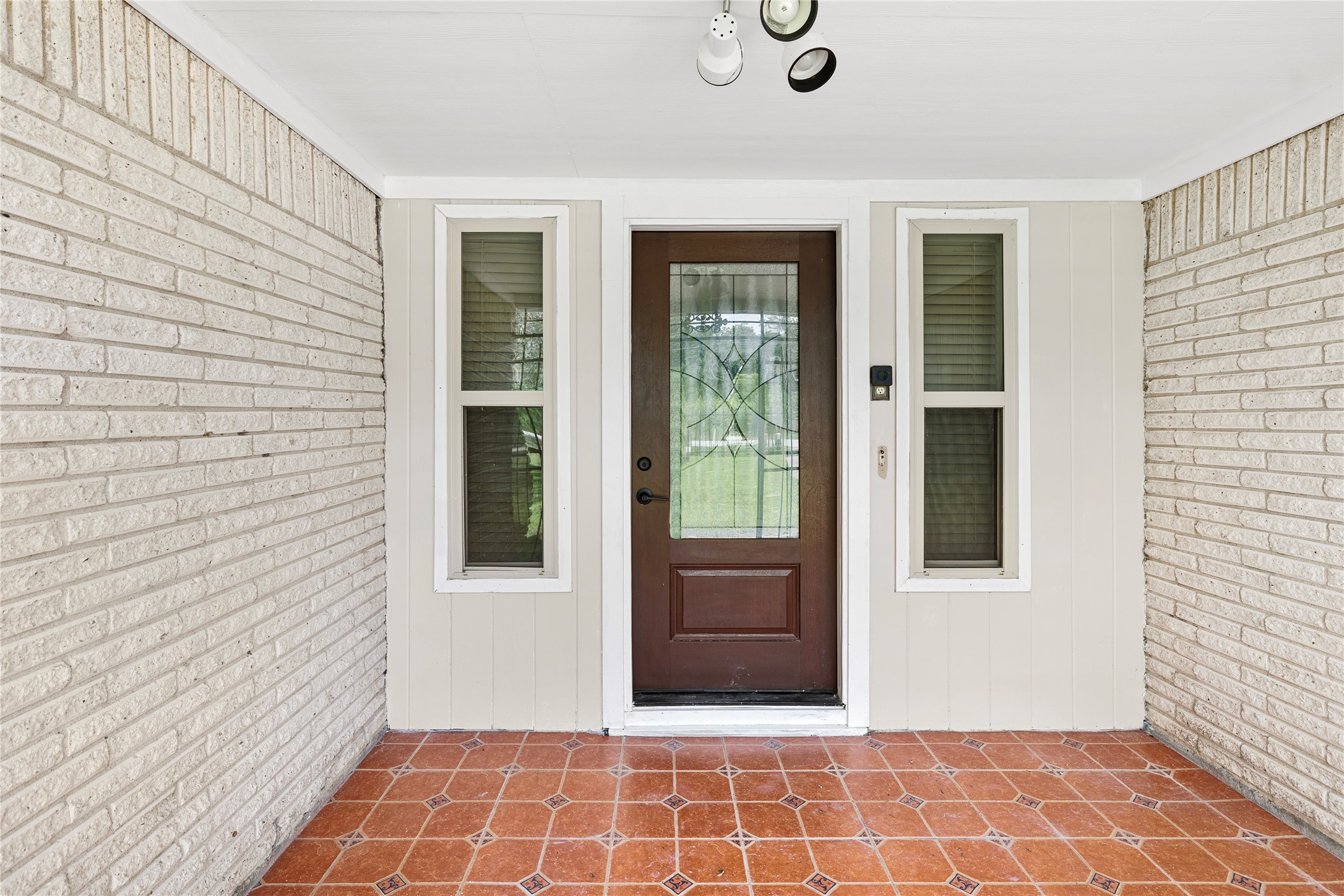 13902 Ambrose Street Houston, TX 77045 - Photo 7 of 50