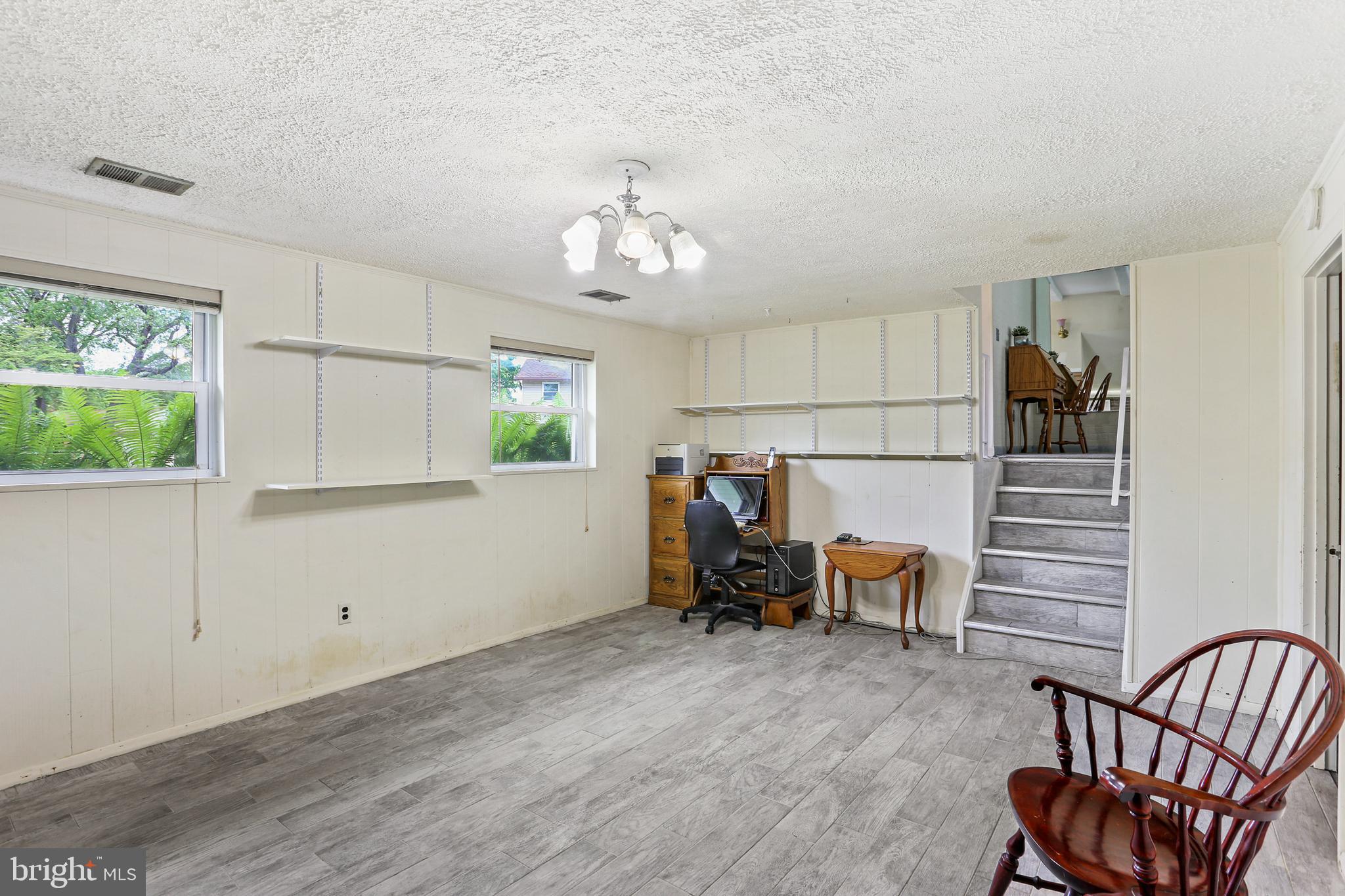 3035 Tarpon Road Riva, MD 21140 - Photo 25 of 31 a view of kitchen with furniture and chandelier