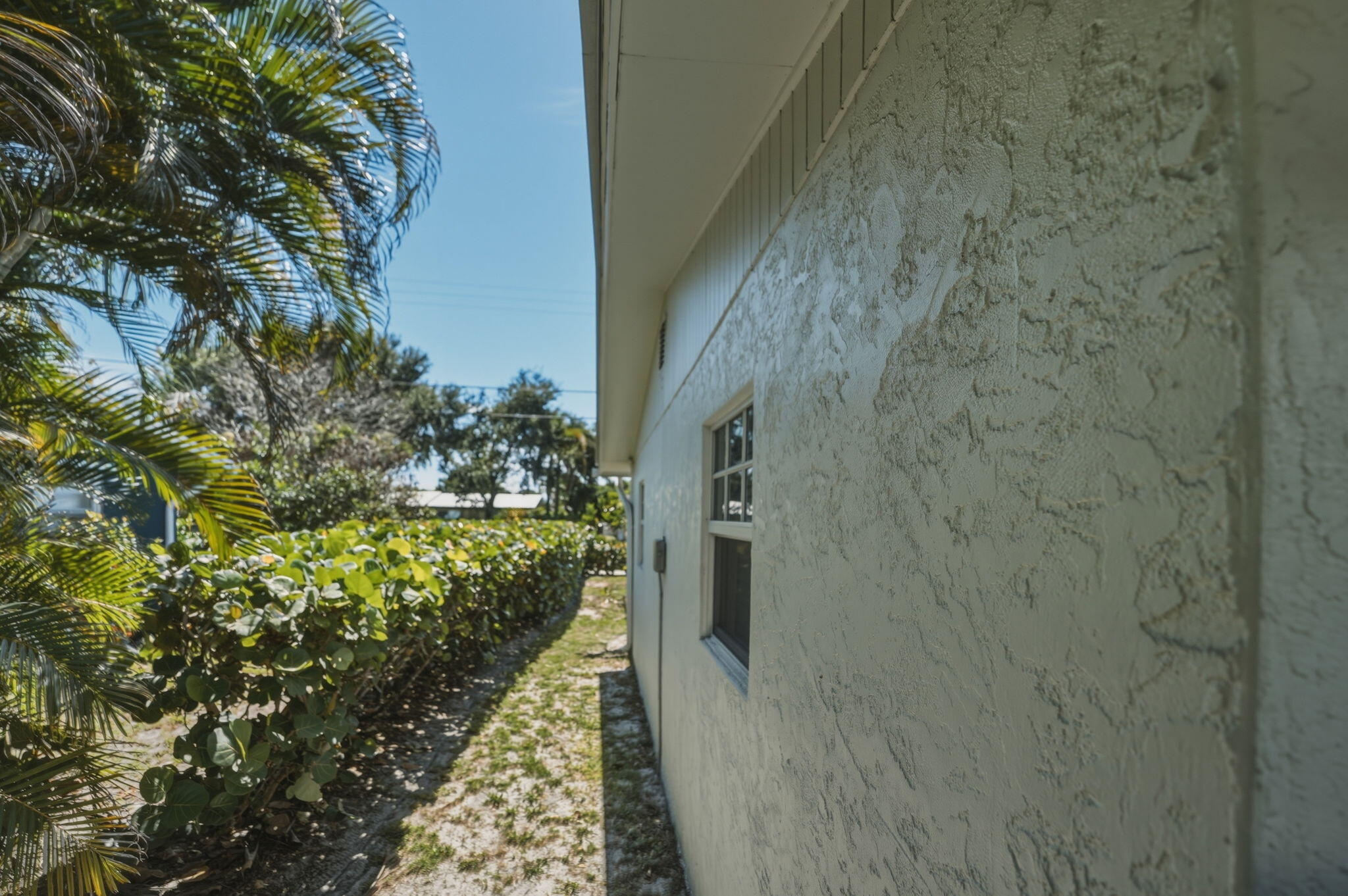 1252 East Madison Avenue Stuart, FL 34996 - Photo 38 of 49 _DSC0403