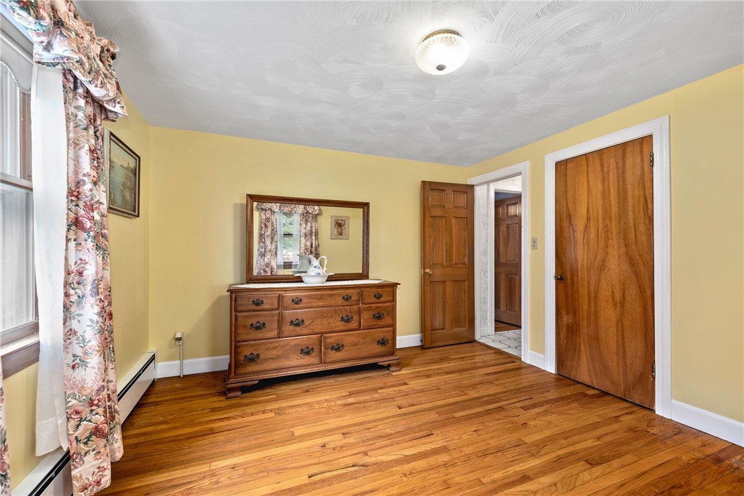 25 Council Rock Road Cranston, RI 02921 - Photo 20 of 34