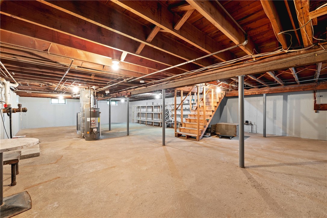 25 Council Rock Road Cranston, RI 02921 - Photo 22 of 34