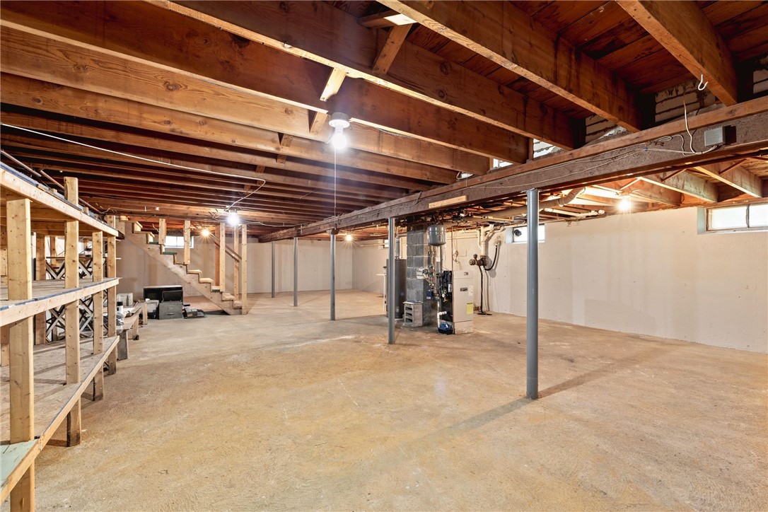 25 Council Rock Road Cranston, RI 02921 - Photo 23 of 34