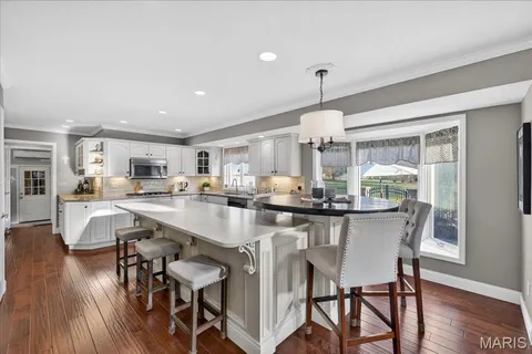 $1,349,000 | 260 Pennington Lane, Clarkson Valley, MO 63005