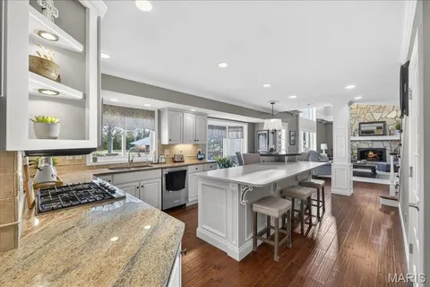 $1,349,000 | 260 Pennington Lane, Clarkson Valley, MO 63005