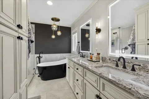 $1,349,000 | 260 Pennington Lane, Clarkson Valley, MO 63005