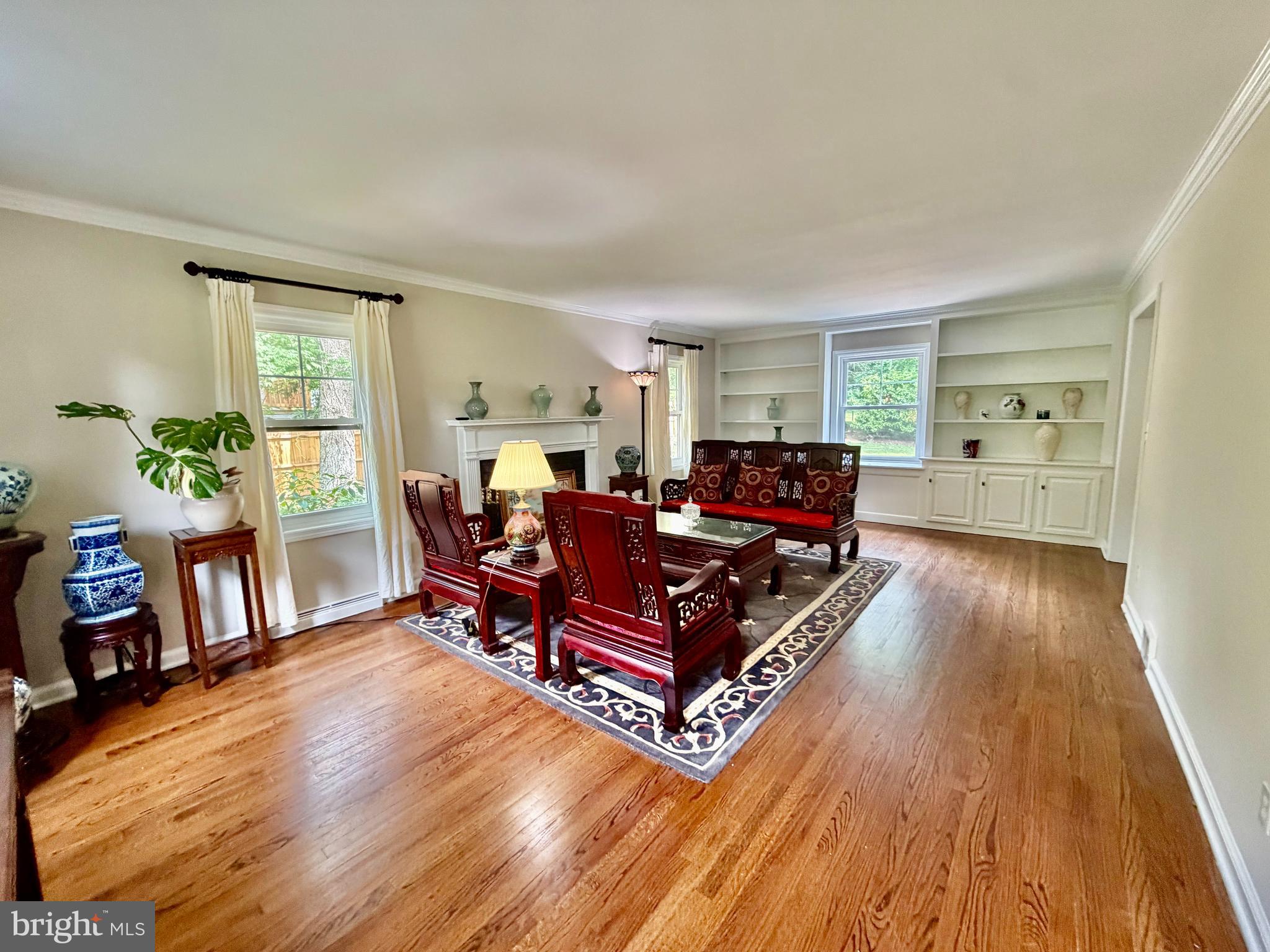 138 Wilson Road Princeton, NJ 08540 - Photo 2 of 26 Living Room