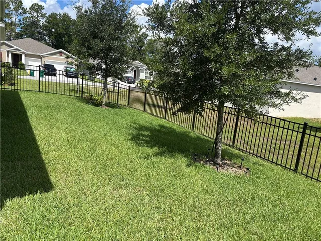 $325,000 | 622 Autumn Breeze Street, DeLand, FL 32724