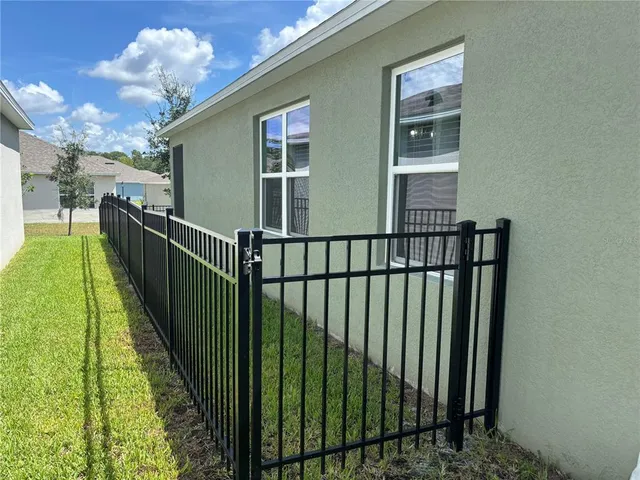$325,000 | 622 Autumn Breeze Street, DeLand, FL 32724