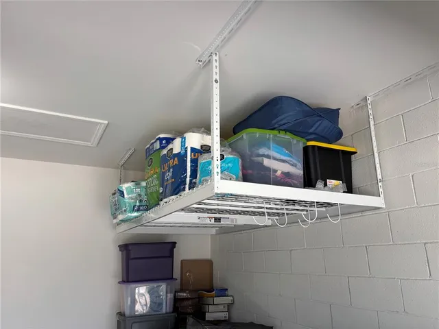 $325,000 | 622 Autumn Breeze Street, DeLand, FL 32724